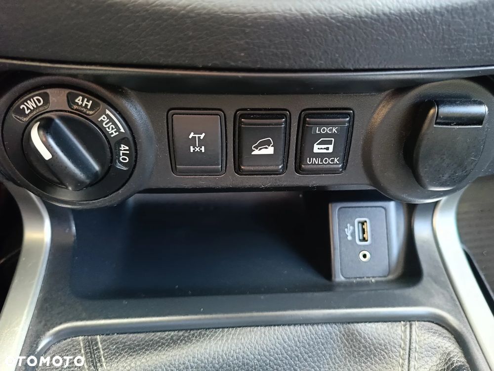 Nissan Navara - 18