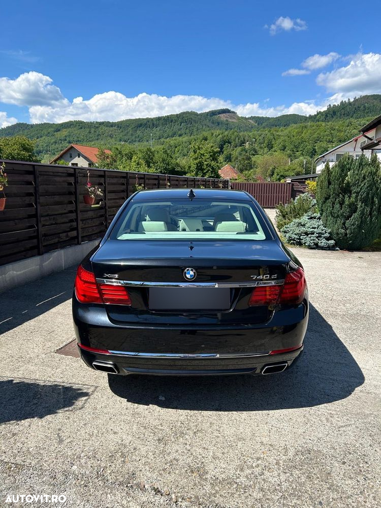 BMW Seria 7 740d xDrive - 5