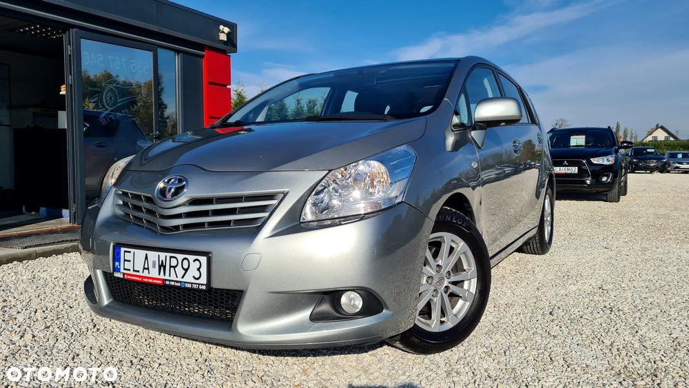 Toyota Verso 1.8 7-Sitzer Life - 38