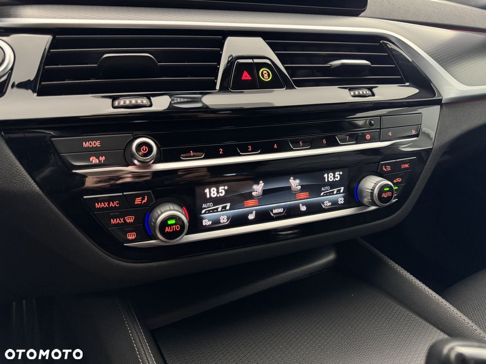 BMW Seria 5 520d xDrive mHEV M Sport sport - 30