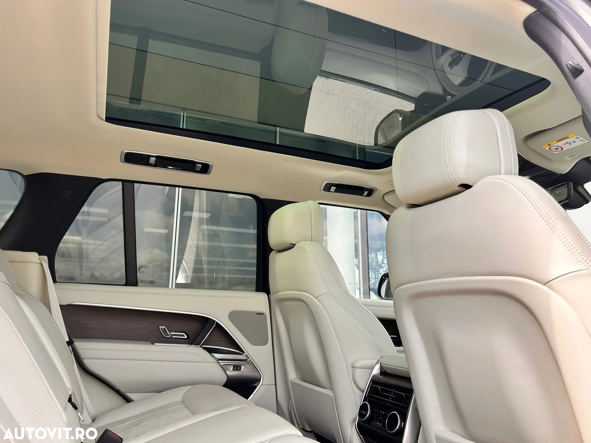 Land Rover Range Rover 3.0 I6 D300 MHEV HSE - 9
