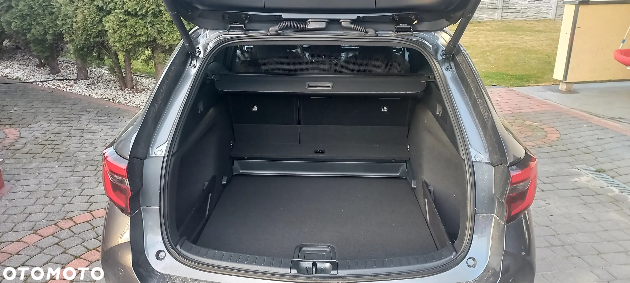 Toyota Corolla - 7