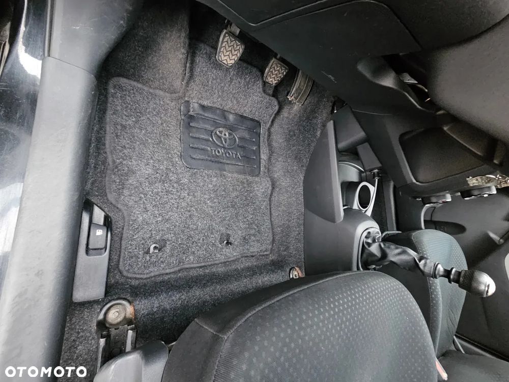 Toyota Yaris 1.33 VVT-i Cool+ - 23