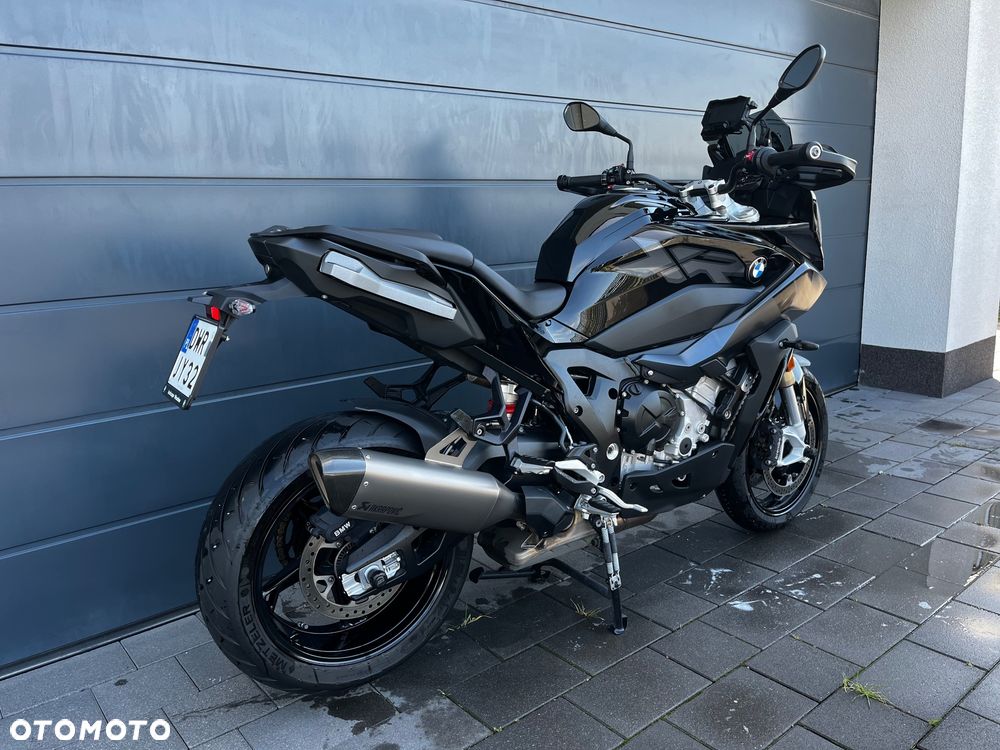 BMW XR - 3