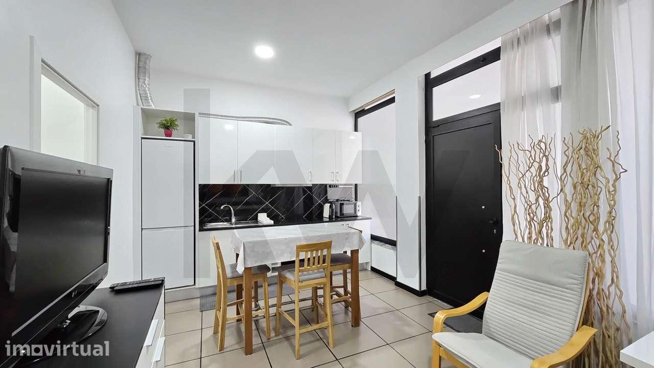 Excelente Oportunidade de Investimento: Apartamento com 3 quartos na V - Grande imagem: 4/34