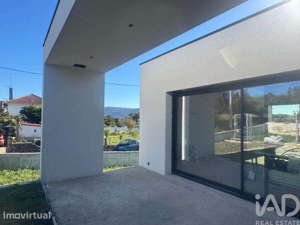 Casa / Villa T3 em Lanheses de 185,00 m2 - Grande imagem: 3/11