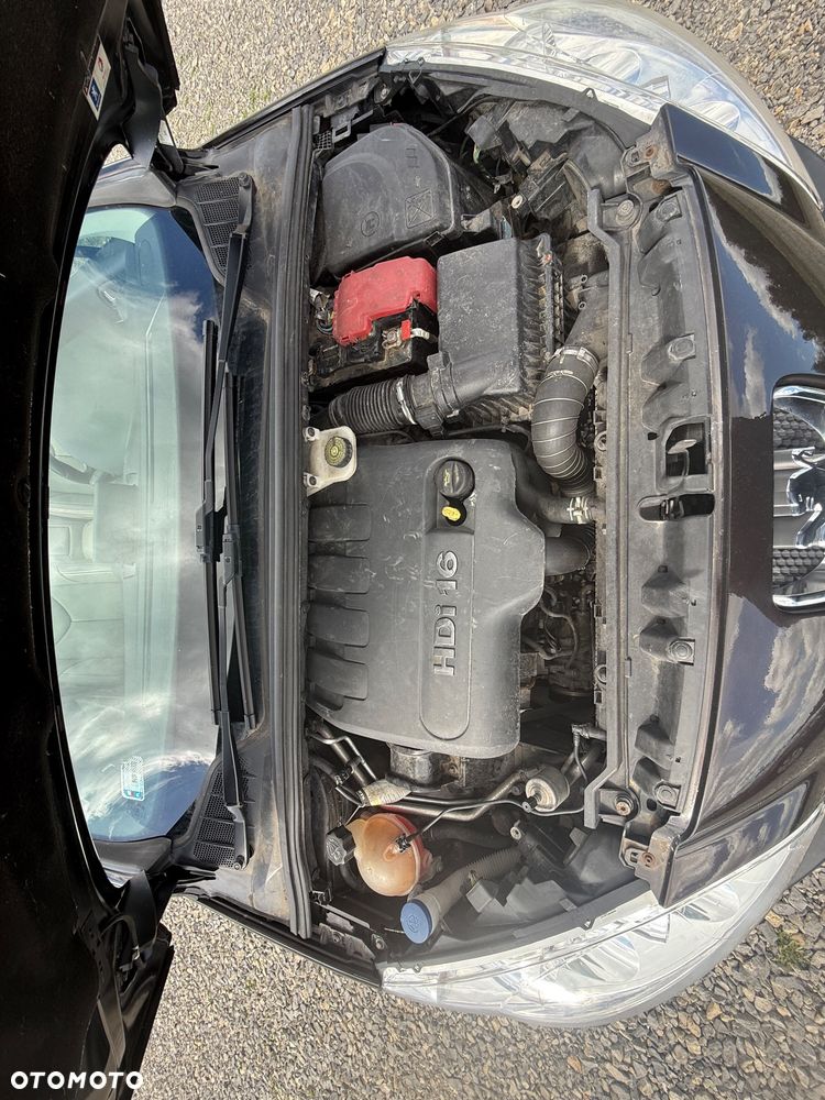 Peugeot 308 - 13