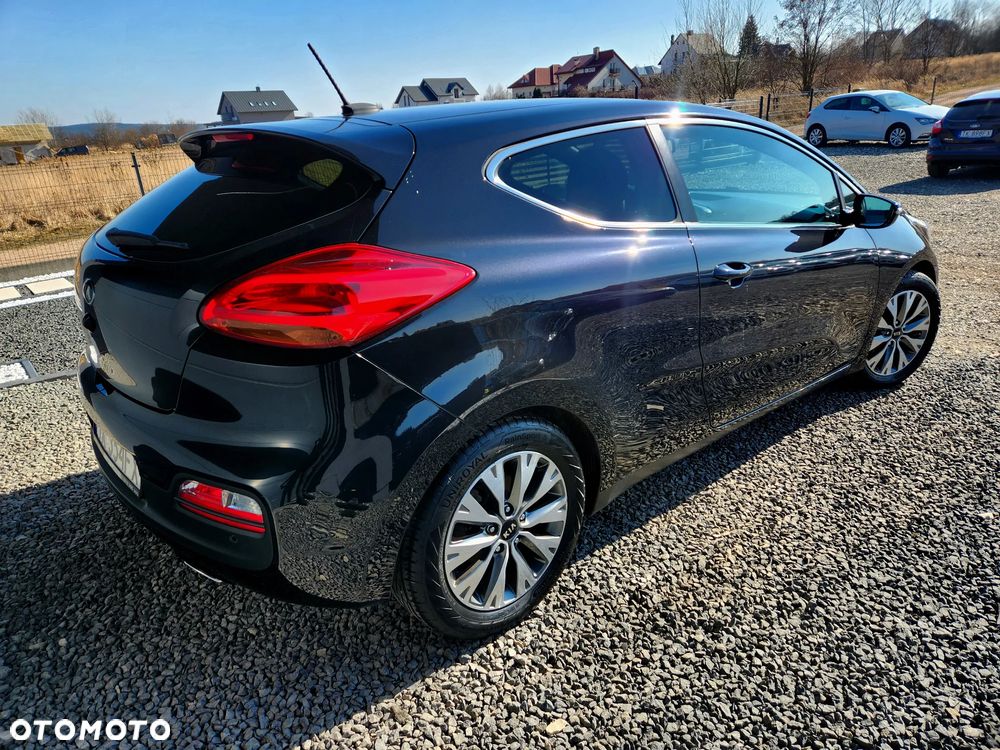 Kia Ceed 1.6 CRDi Spirit - 17
