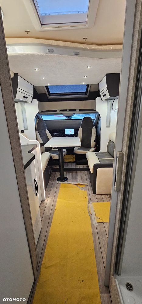 McLOUIS MC4 381 - 24