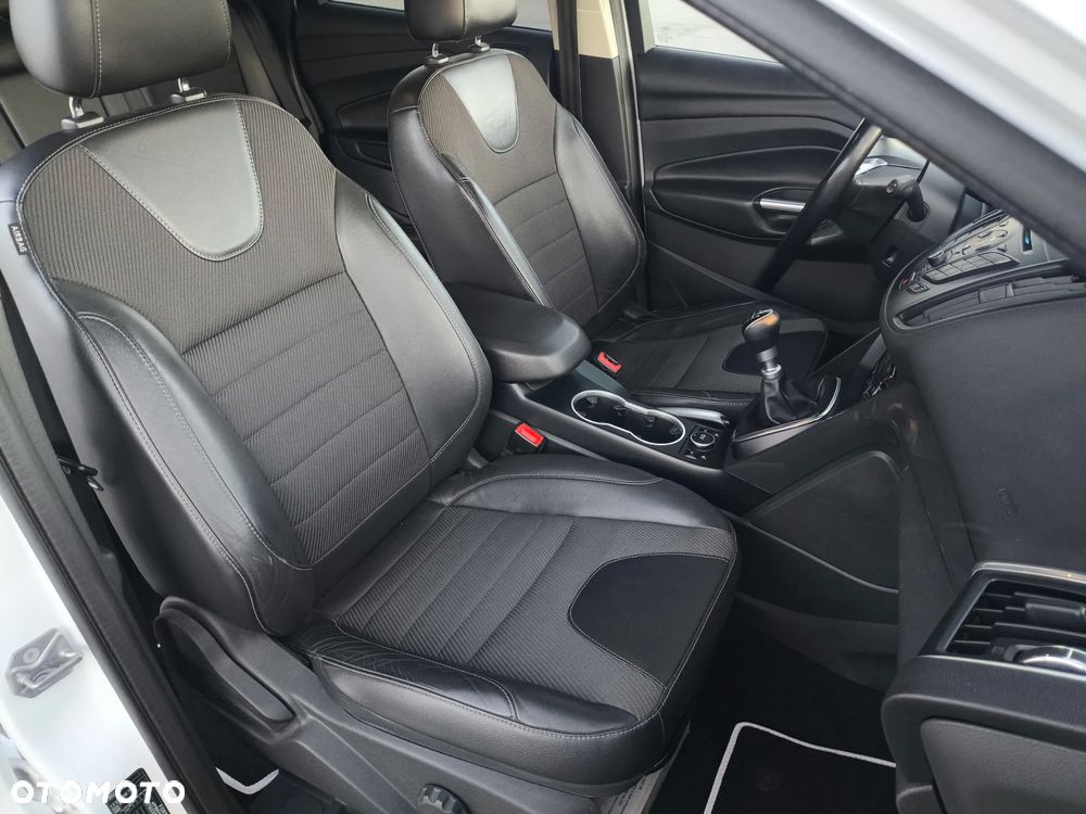 Ford Kuga 1.5 EcoBoost FWD Titanium ASS - 14