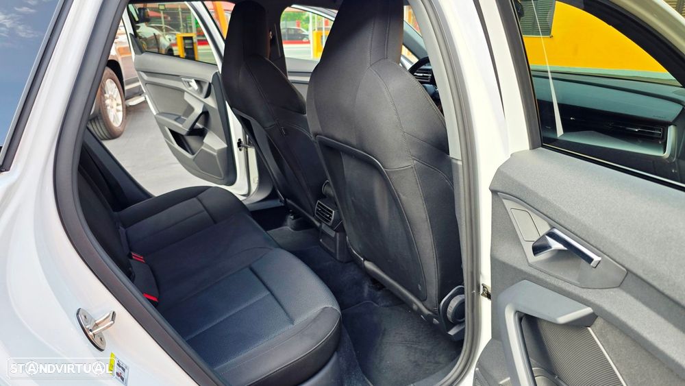 Audi A3 Sportback 30 TDI S line S tronic - 16
