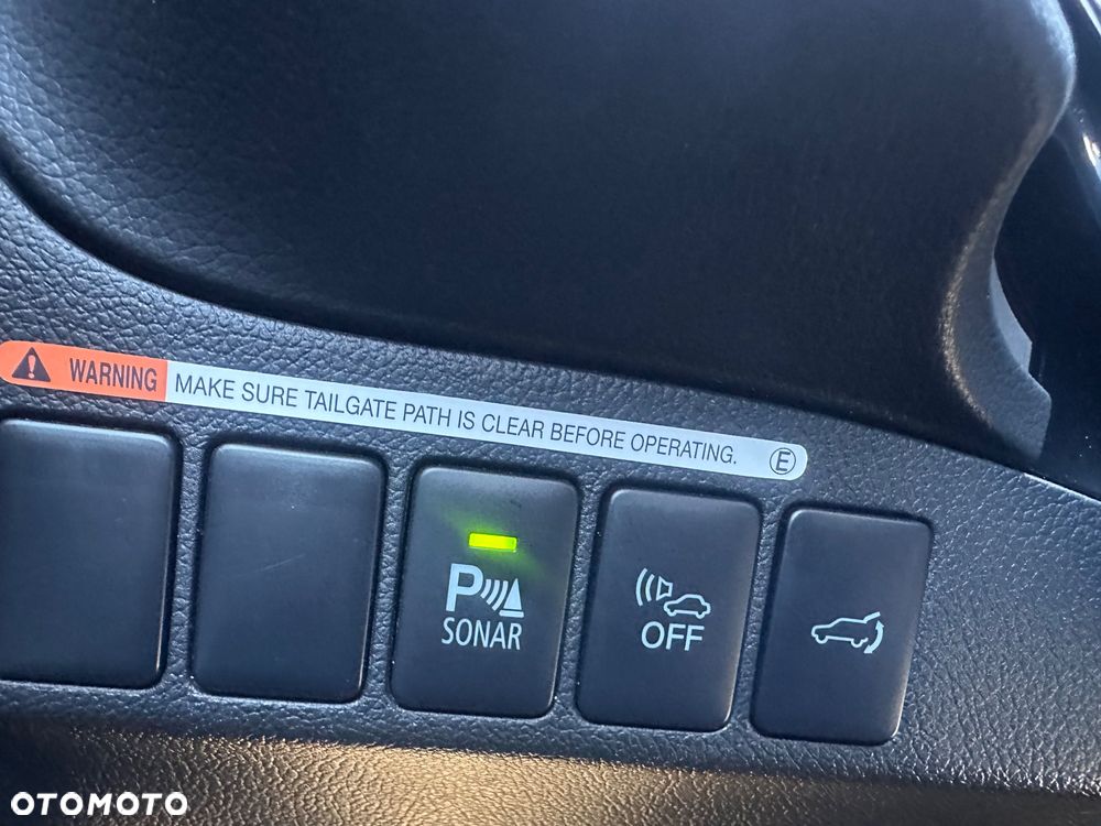 Mitsubishi Outlander 2.0 4WD Top - 10