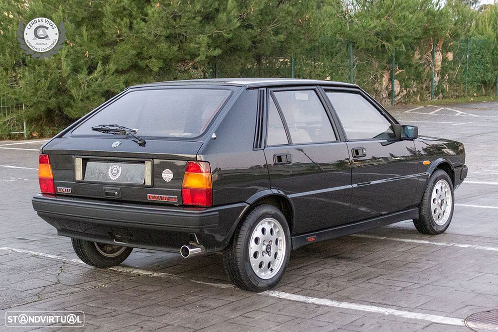 Lancia Delta 1.6 HF Turbo - 8