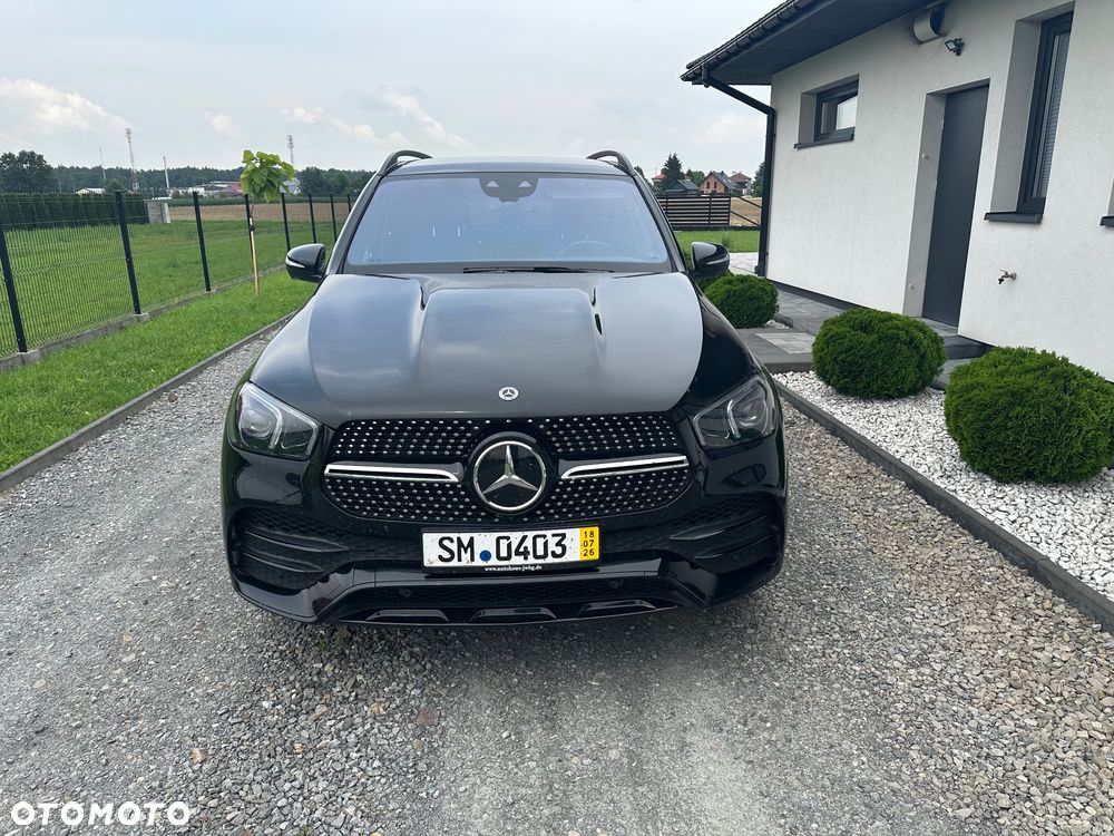 Mercedes-Benz GLE 300 d 4Matic 9G-TRONIC AMG Line - 2