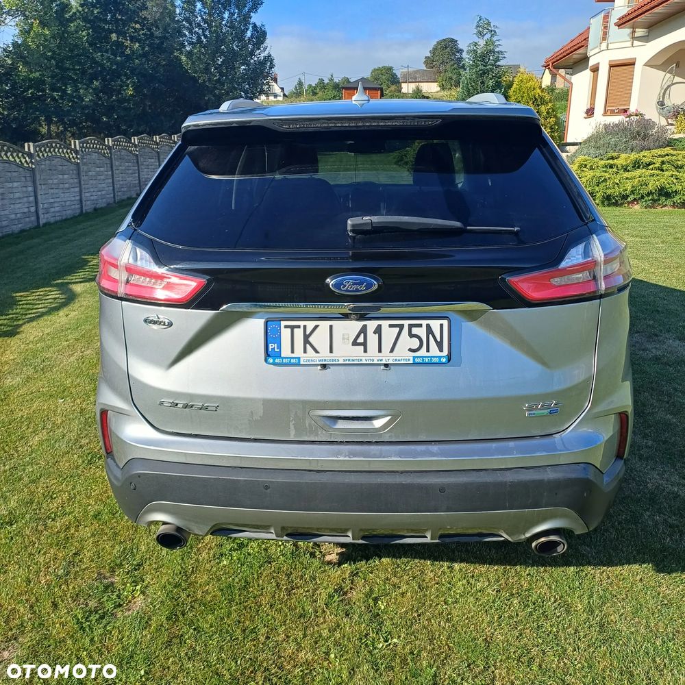 Ford Edge - 4