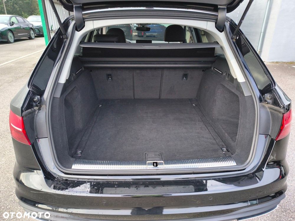 Audi A4 Avant - 8