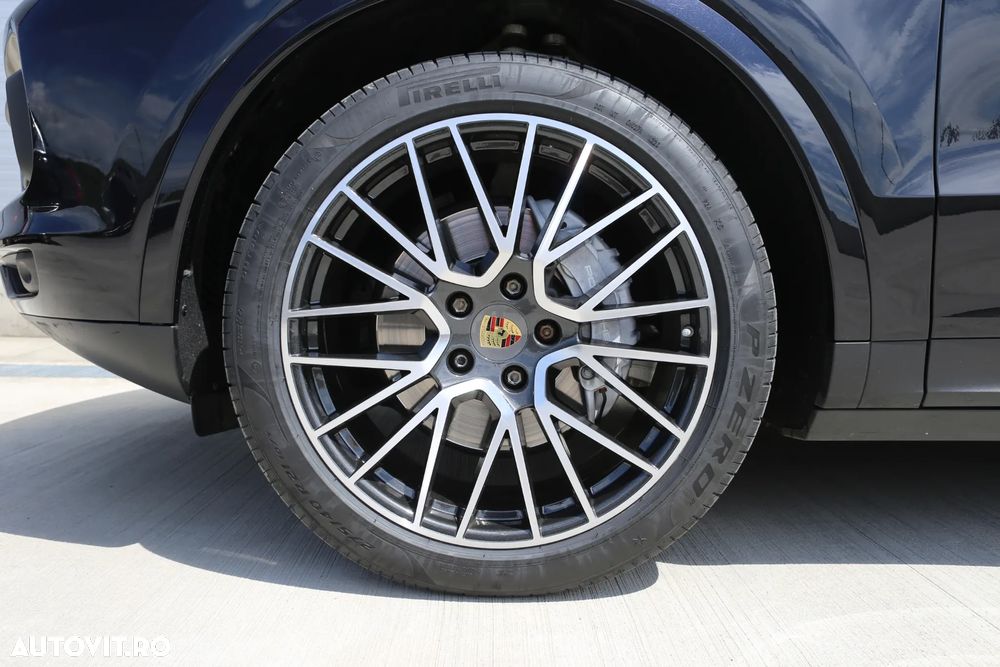 Porsche Cayenne Coupe E-Hybrid Tiptronic S - 35