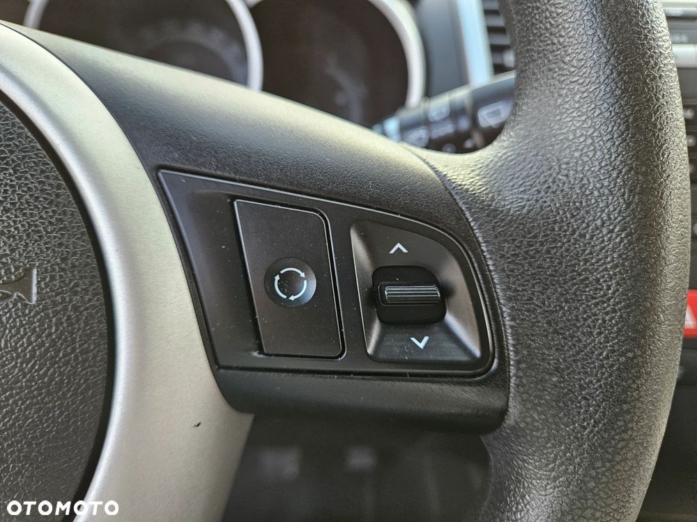 Kia Venga 1.6 CVVT Vision - 19
