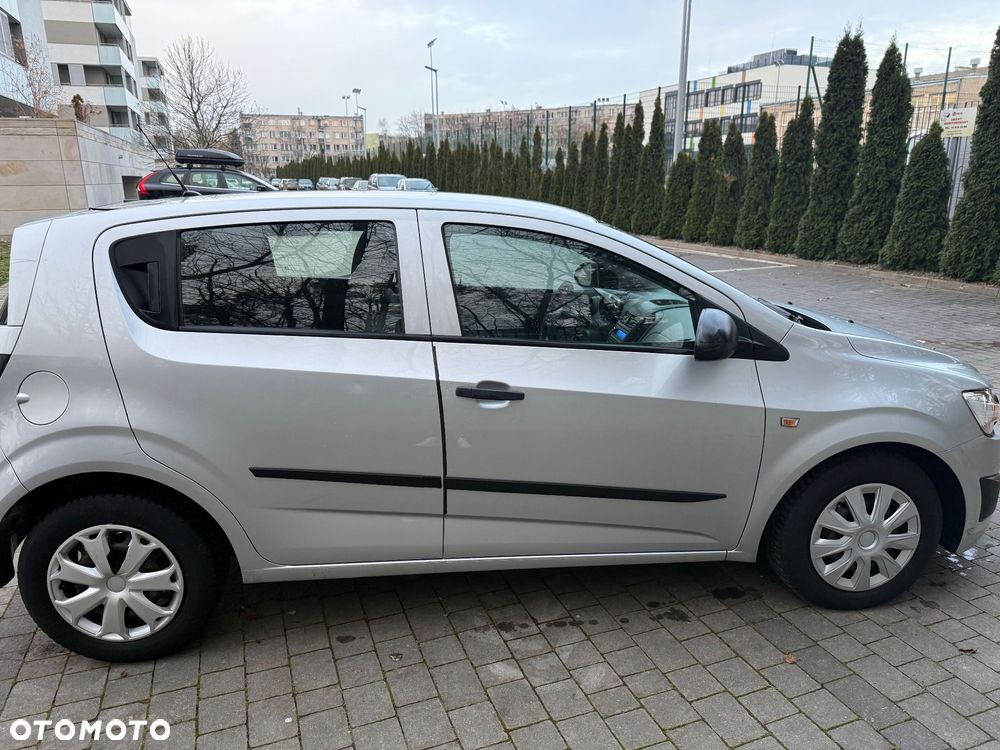 Chevrolet Aveo 1.2 LS - 3