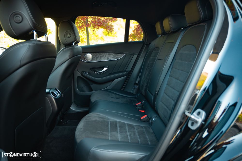 Mercedes-Benz GLC 300 de Coupe 4Matic 9G-TRONIC AMG Line Plus - 22