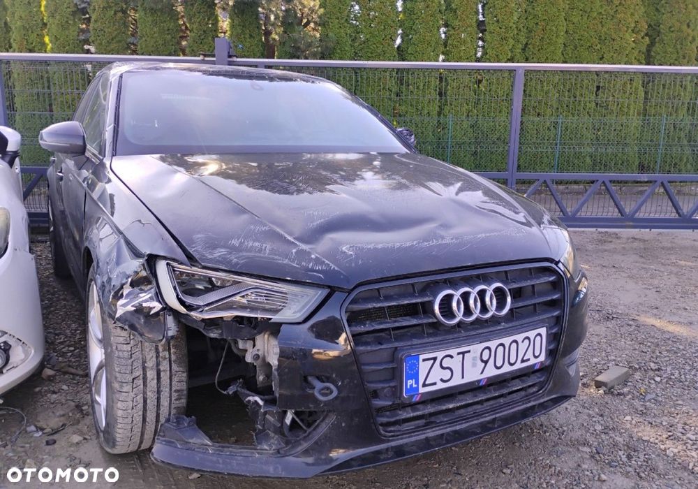 Audi A3 Sportback - 2