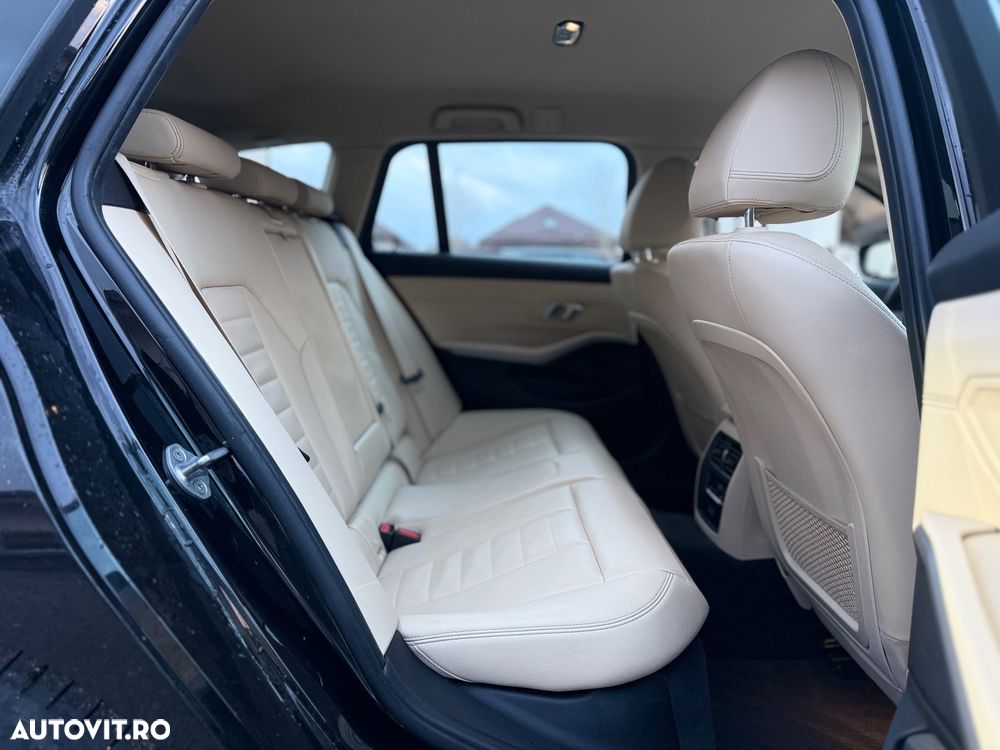 BMW Seria 3 330e Aut. - 11