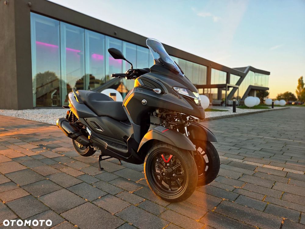 Yamaha Tricity - 4