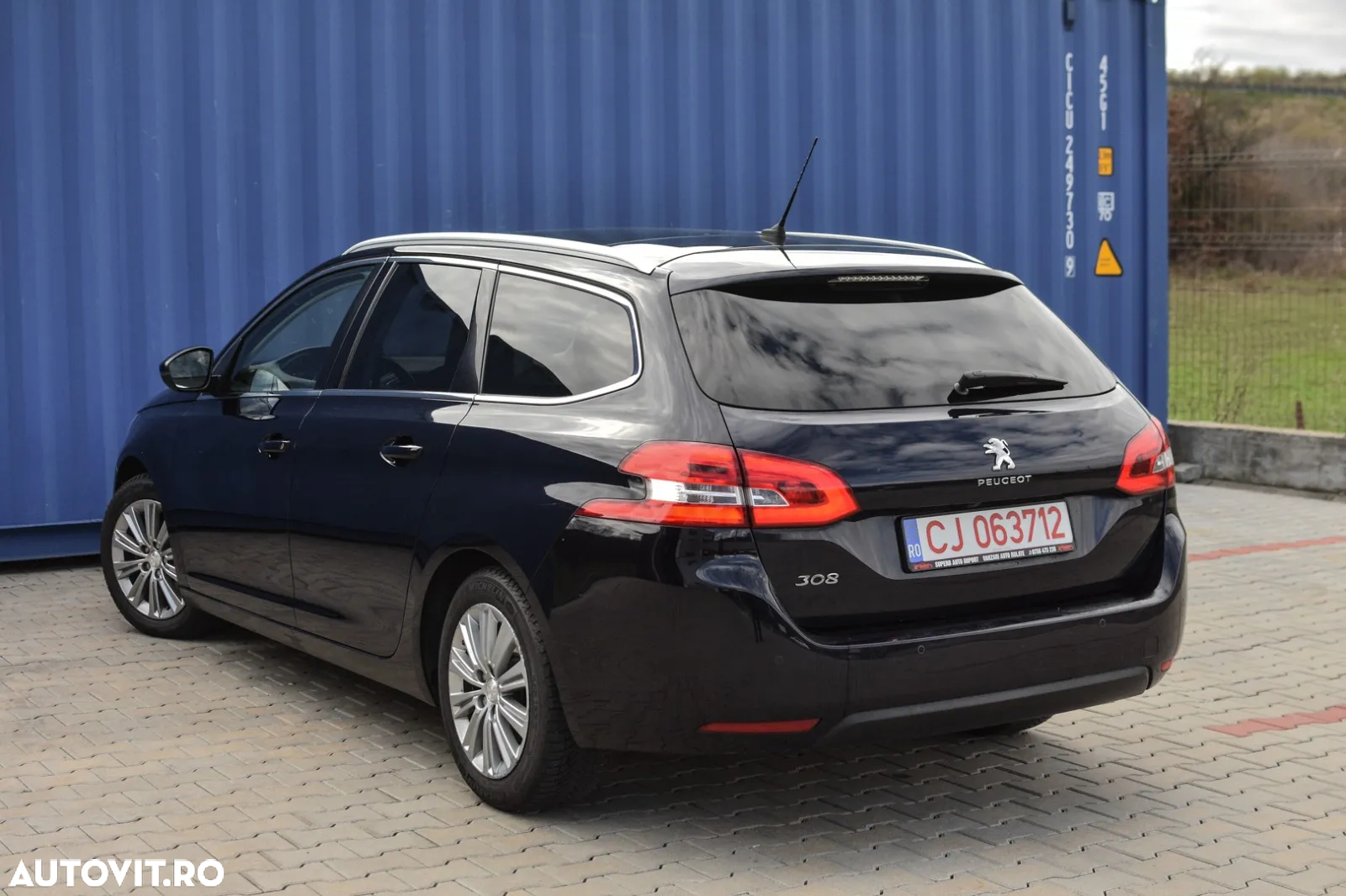 Peugeot 308 1.2 L PureTech Turbo S&S Allure Pack - 8