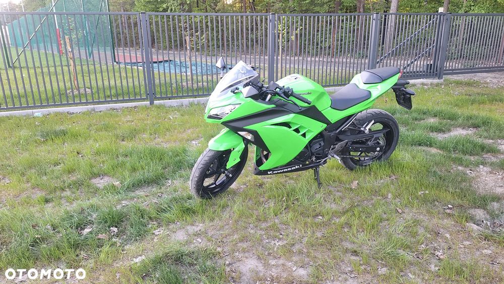 Kawasaki Ninja 300 ABS - 4