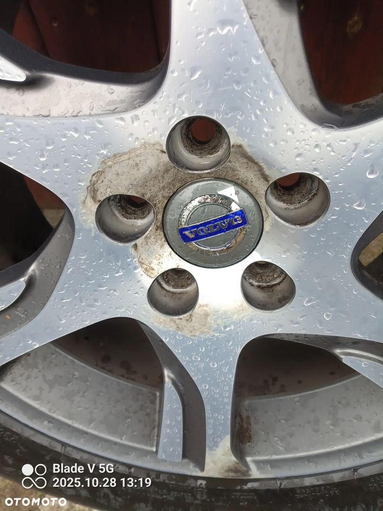 Felgi z oponami Volvo XC60 XC70 - 12