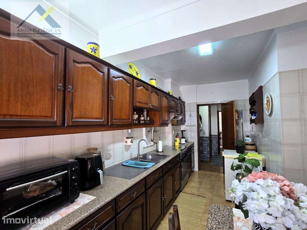 Apartamento T3 junto ao Bairro do Peixe Frito em Setúbal - Grande imagem: 2/21