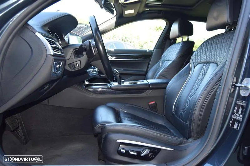 BMW 730 d Pack M - 25