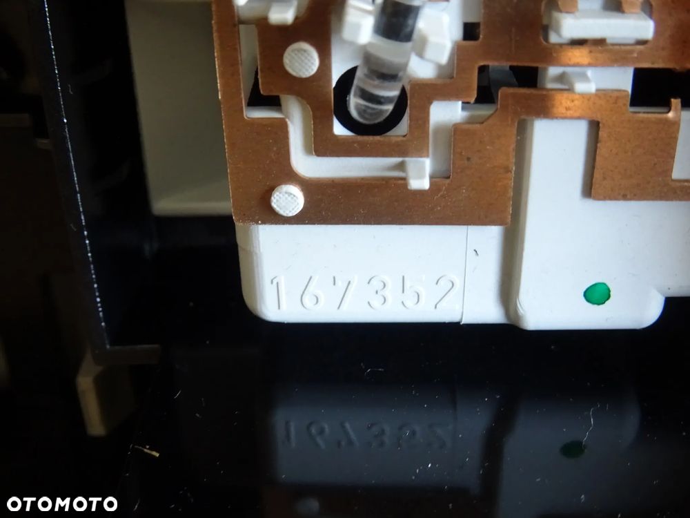 OPEL INSIGNIA A LAMPKA PODSUFITKI WNĘTRZA PRZÓD TYŁ UCHWYT MIKROFON - 17