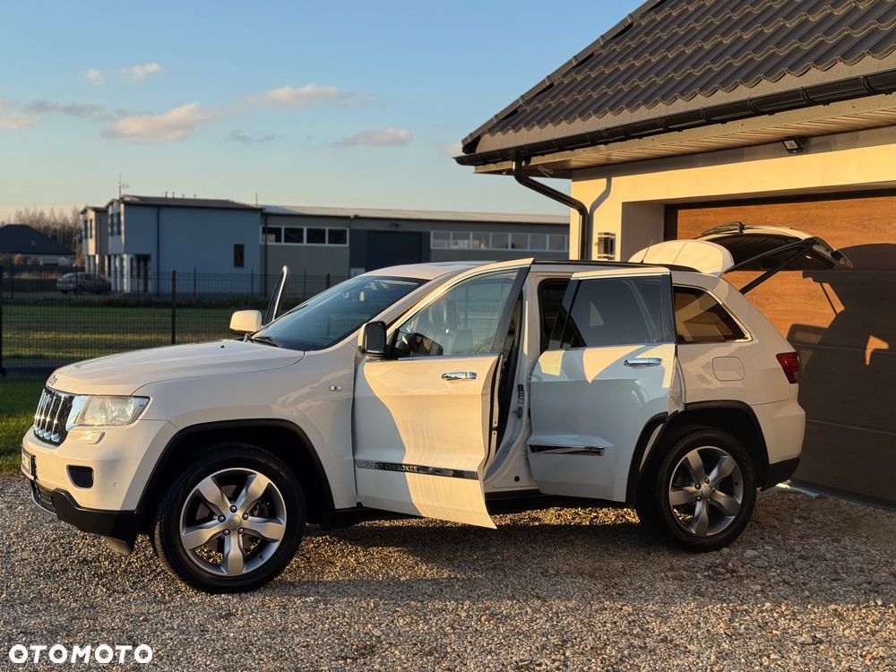 Jeep Grand Cherokee 3.0I CRD Overland Summit - 17