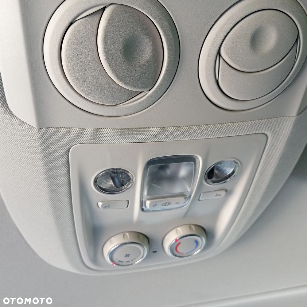 Opel Zafira 2.0 Diesel XL Business - 8