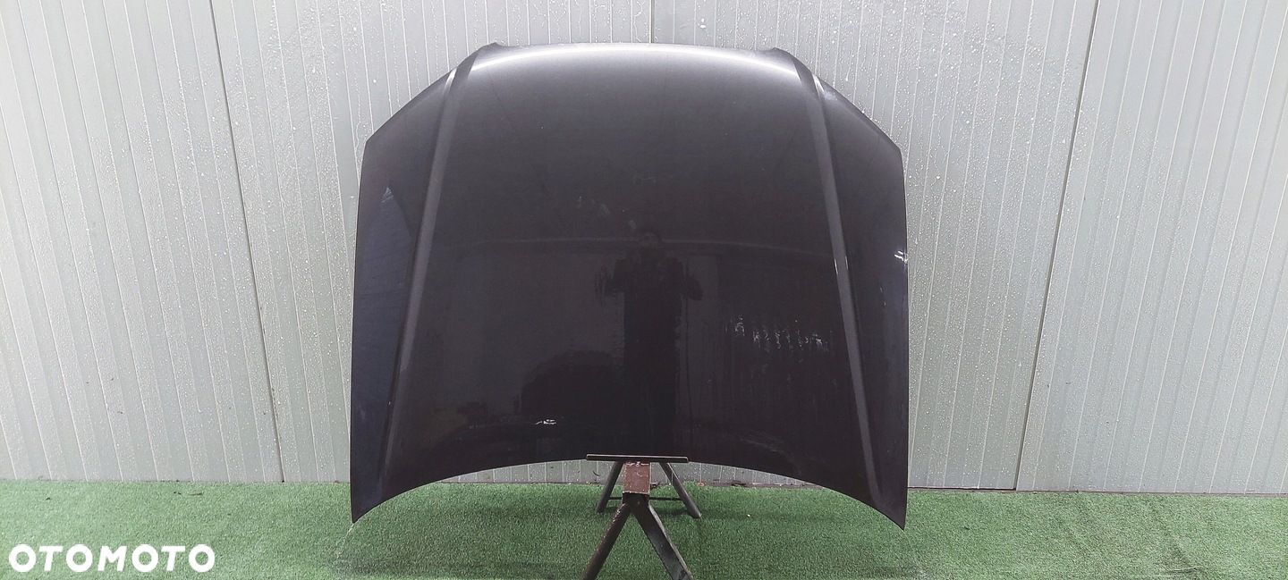 MASKA AUDI A4 B7 LAK LZ7L - 1