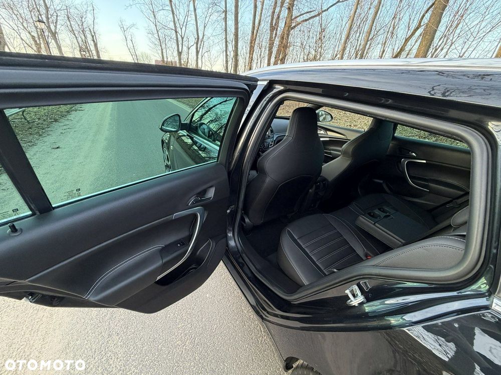 Opel Insignia - 24