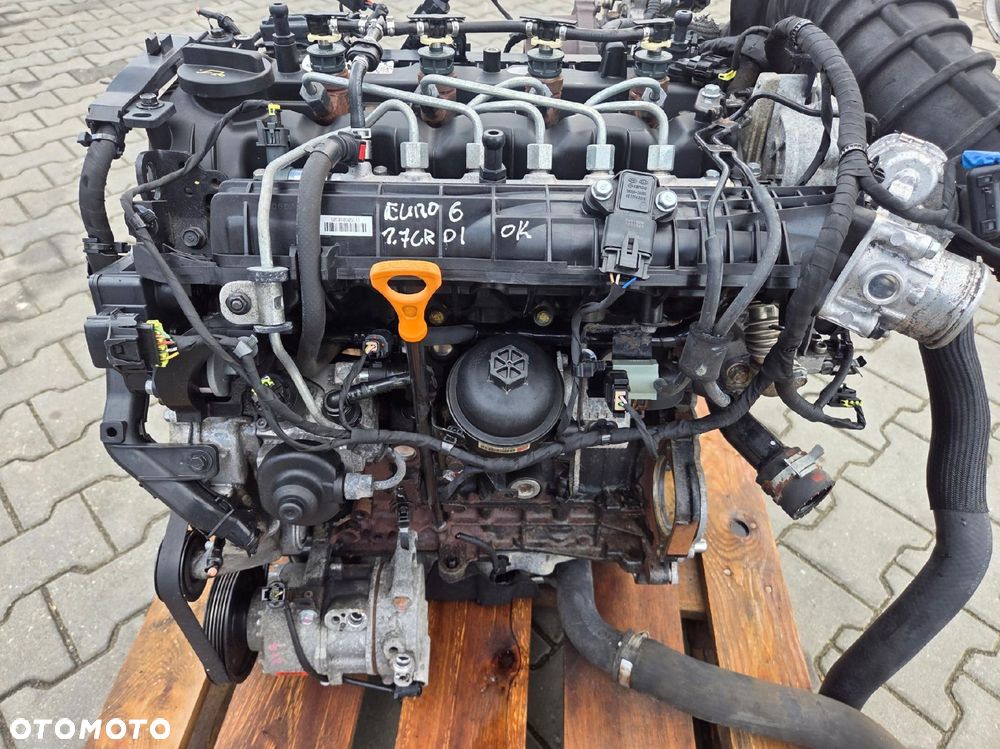 SILNIK15-18 SPORTAGE HYUNDAI I40 IX35 TUCSON 1.7 CRDI D4FD EURO 6 - 2