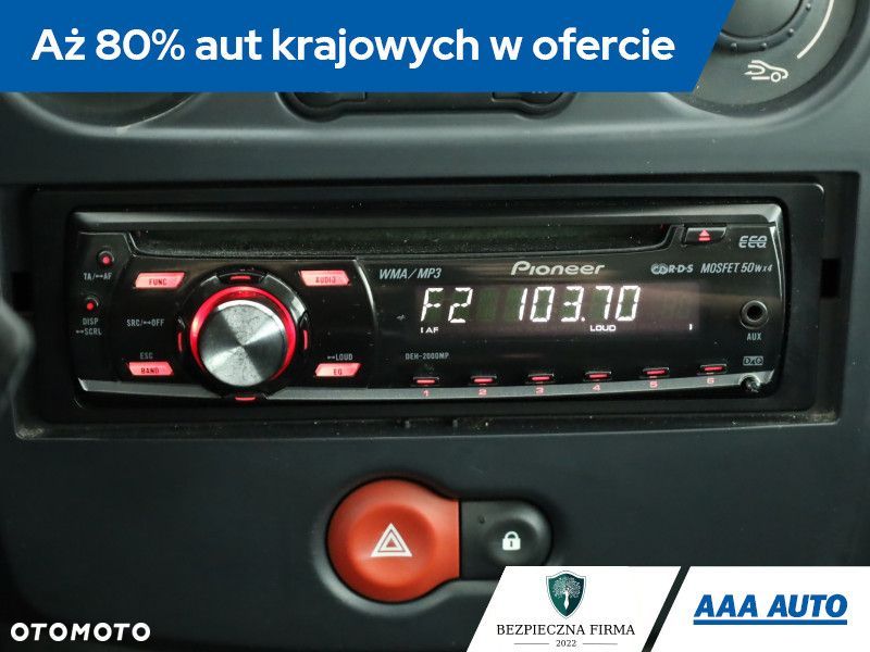 Renault Clio - 10