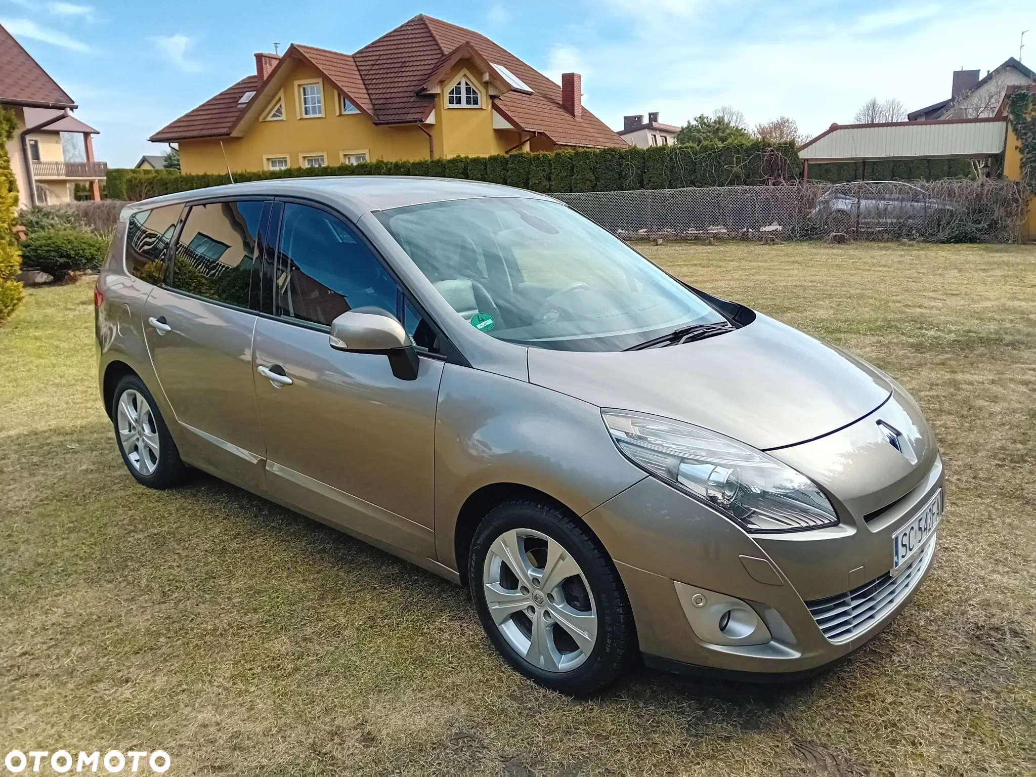 Renault Scenic 2.0 16V Privilege CVT Euro5 - 2