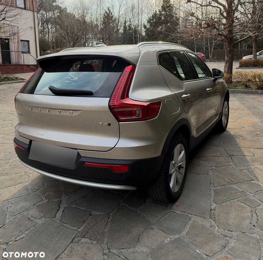 Volvo XC 40 B4 AWD Plus Bright - 11