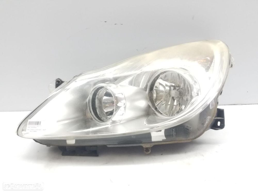 FAROL ESQUERDO OPEL CORSA D - 1
