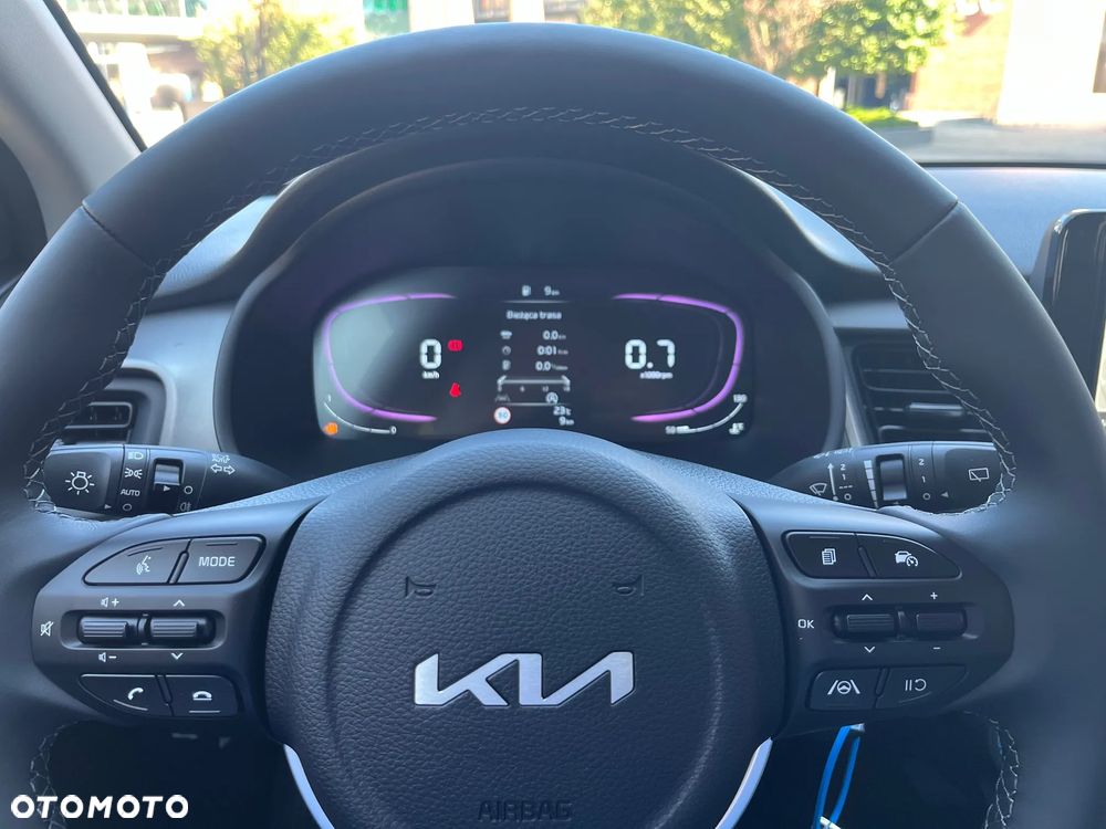 Kia Stonic 1.2 M - 13