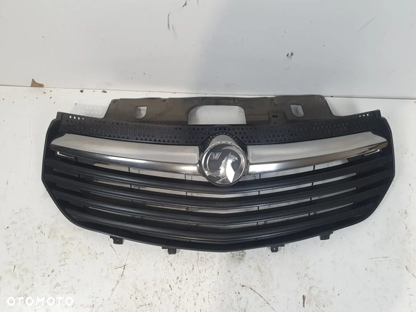 Opel Vivaro B grill atrapa chłodnicy.