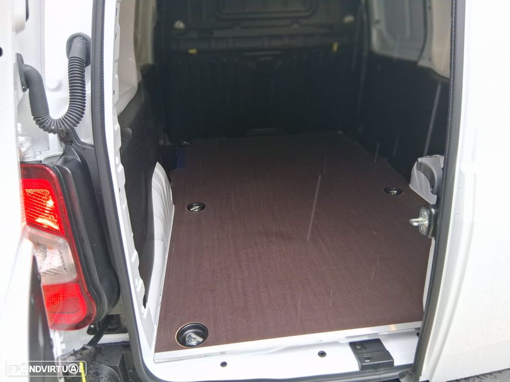 Fiat DOBLO Series 3 L2 - 22