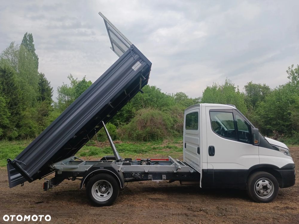 Iveco Daily 35C13 2015r Wywrotka Kiper Wywrot NOWY nowa zabudowa ocynk bliźniaki - 13