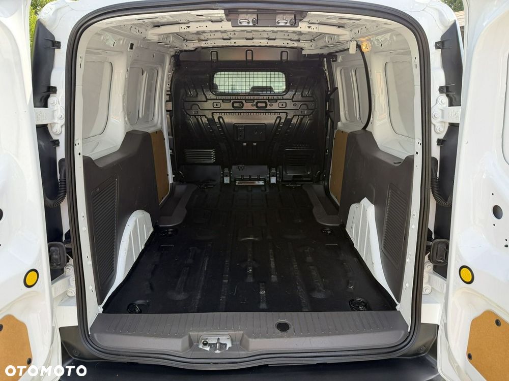 Ford Transit Connect - 35