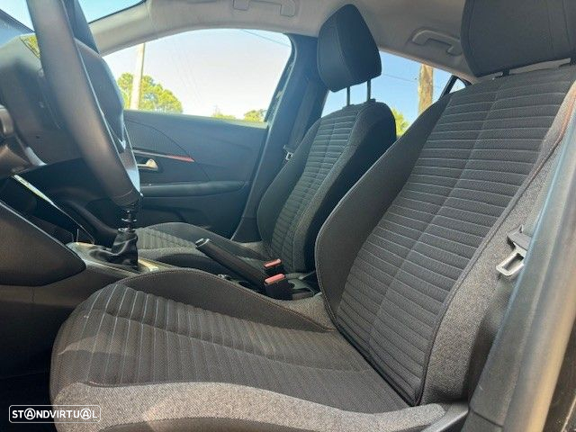 Peugeot 208 1.2 PureTech Allure - 7