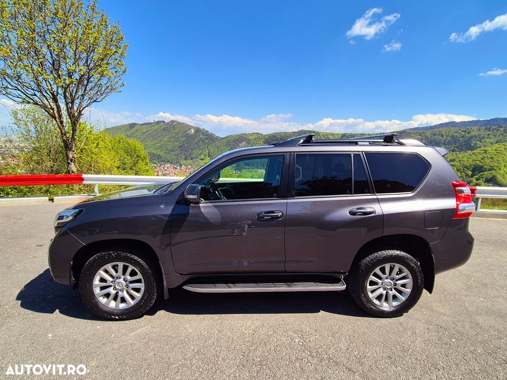 Toyota Land Cruiser 2.8l Turbo D-4D A/T AVS Luxury - 3