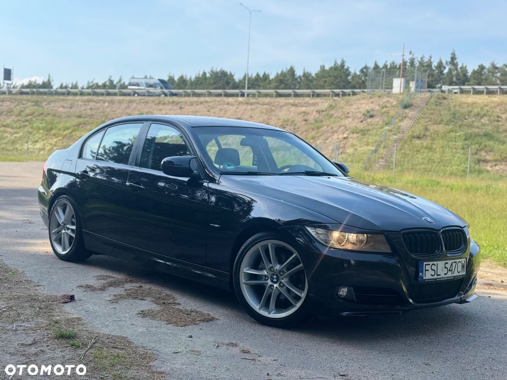 BMW Seria 3 320d DPF Edition Sport - 6